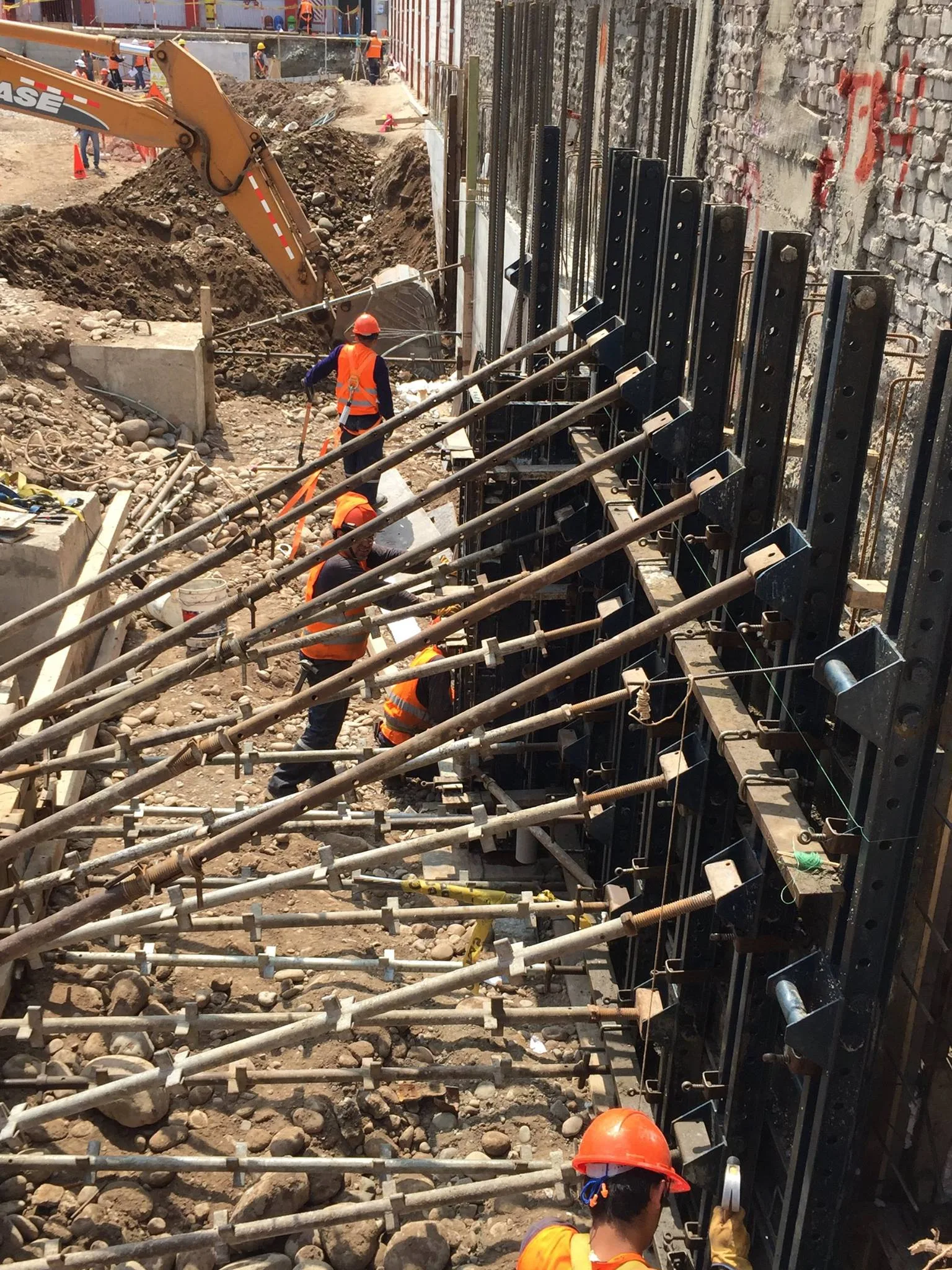 Excavación 5 Sótanos Edificio Duplo — imagen 18