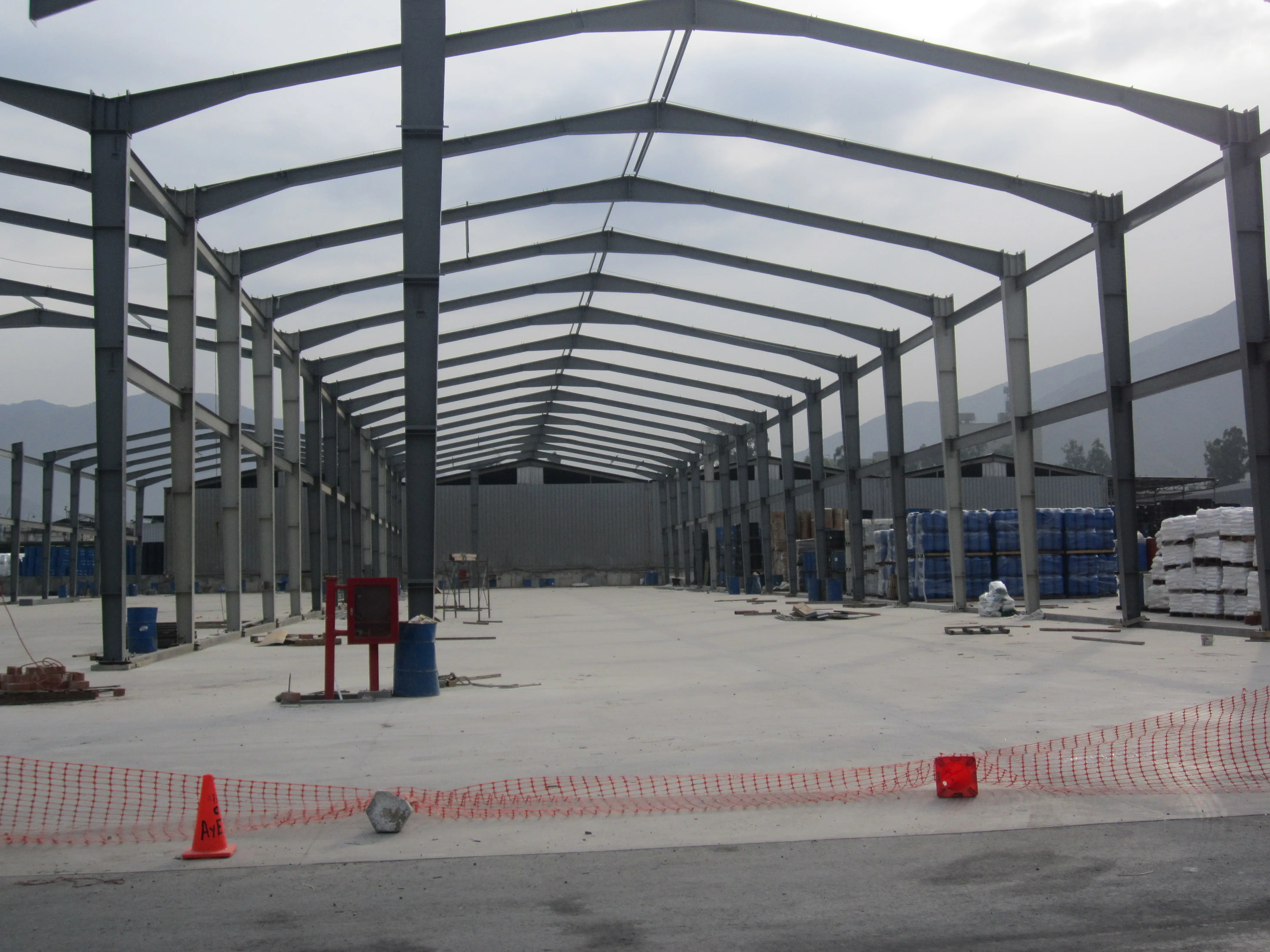 Montaje de Techo y Estructura Metálica — imagen 10